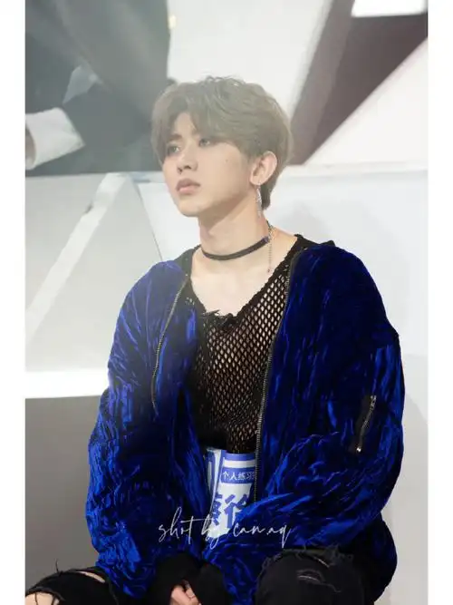 蓝玫瑰的新生图080808 蜜薯了宝宝&&&#蔡徐坤2023迷巡回演唱会