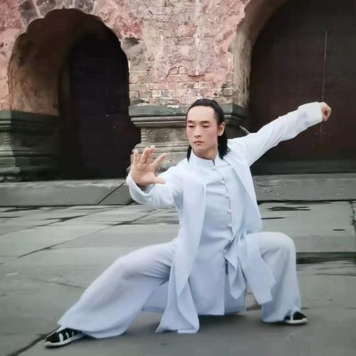 凌云霓裳新款太极服养生功练功服道服套装武当凌云