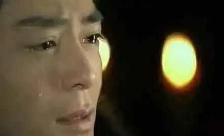 一个明星哭戏最能考验演技的时刻,影视剧中也常常被明星的哭戏所感动.
