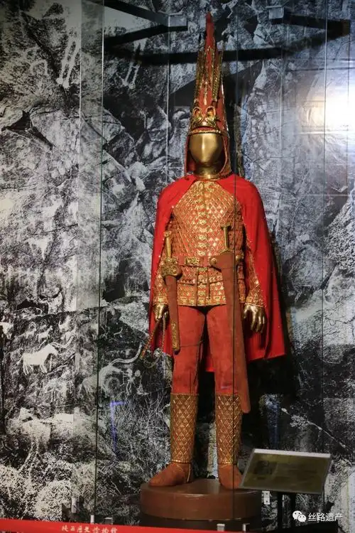 哈萨克斯坦"伟大草原遗产:珍宝艺术"展 在陕历博隆重开幕