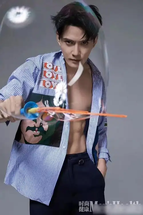 徐正溪|胸肌|肌肉|宽肩_网易订阅