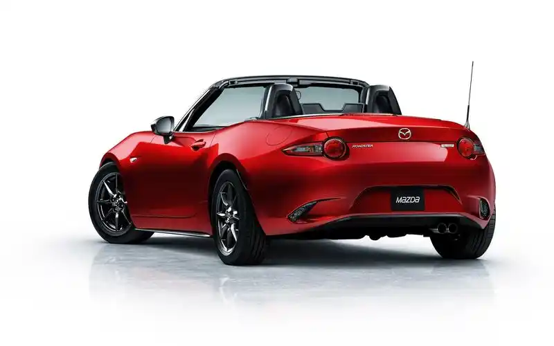 2016 马自达 mx-5 miata 超级跑车高清壁纸
