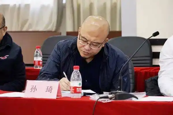 第六届中国手机设计与应用创新大赛评审专家,bci通讯研究副总经理孙琦