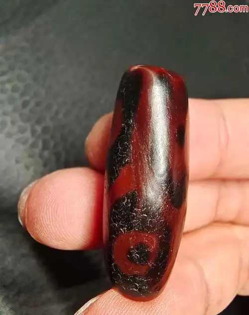 6427藏传爆老红色六眼天珠_天珠_第6张_7788砚台收藏