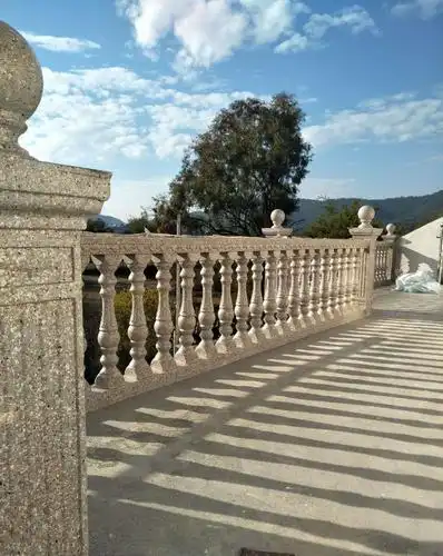 水泥预制栏杆安装在阳台上的效果怎么样?