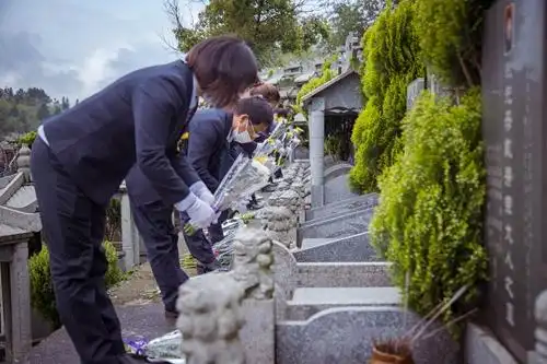 宁国市民政局创新开展2020年疫情期间清明节祭祀活动