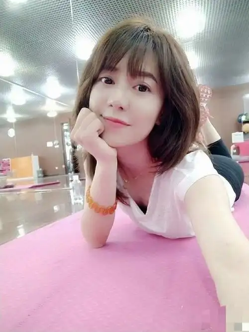 "程雨涵确实很专业很渊,而且嗓音很好听,鲜为人知的是很多cctv5的体育