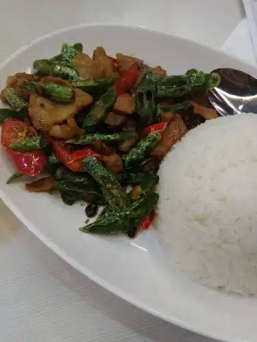 义泰昌现炒快餐(南油店)