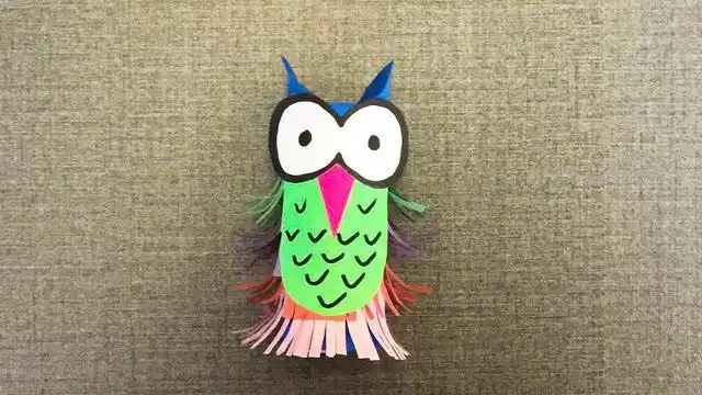 儿童手工课素材卫生纸筒制作猫头鹰