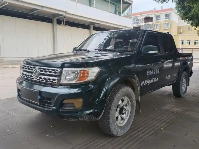 东风锐骐2.5t精英版 柴油四驱豪华型,2015年3月上牌,手动2.5t