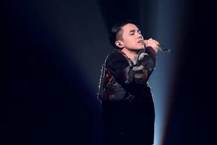 张敬轩澳门演唱会门票怎么买张敬轩2019演唱会买票及行程安排