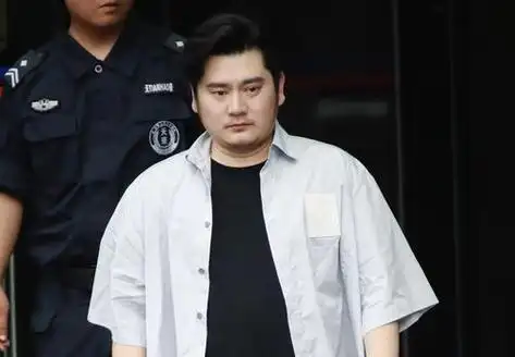 美股铁矿最新行情,市界早知道|湖南卫视暂停钱枫一切工作;中国电信