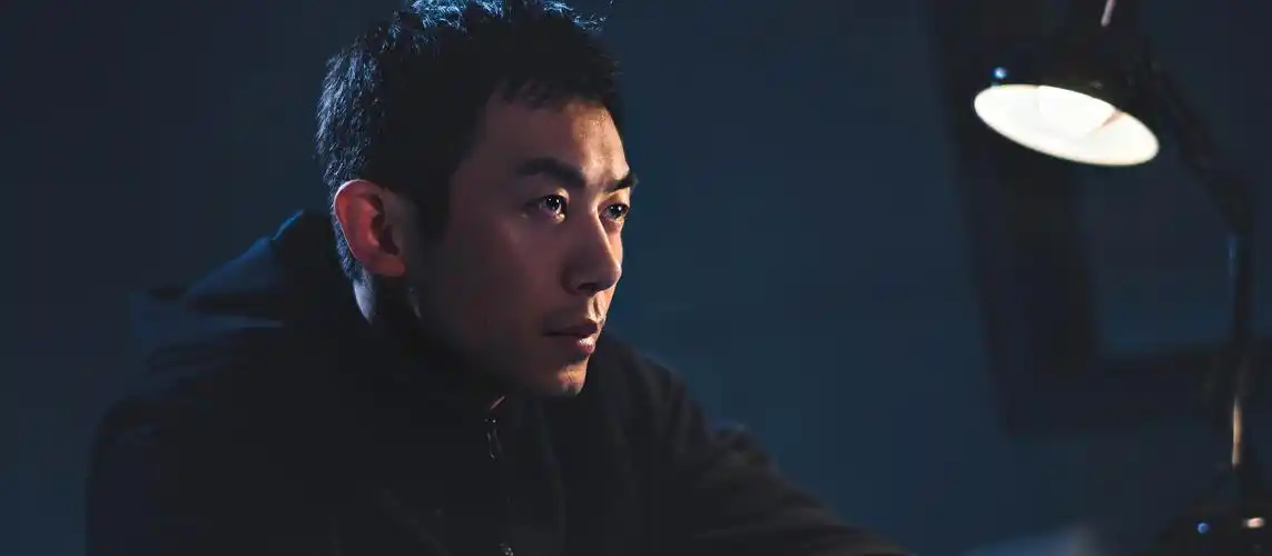 朱亚文《十日游戏》收官 "反派"演技诠释多层次暗黑系__凤凰网