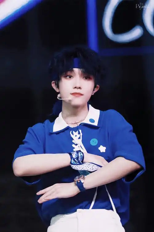 苏新皓超话失物招领92捡到一只刚满月的蓝色小狗请失主速速与我联系