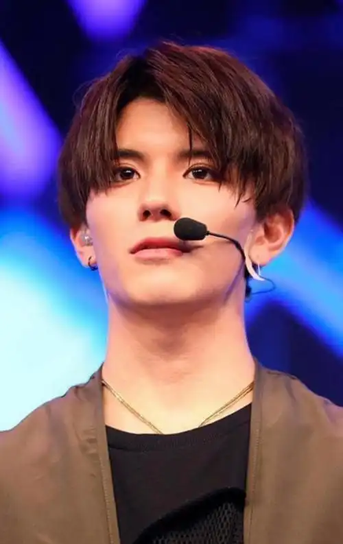 鼻子大赏来看看弟弟们的鼻子吧日本男人是不是鼻子都挺好看的