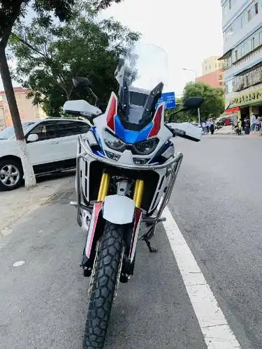 大贸本田非洲双缸adv