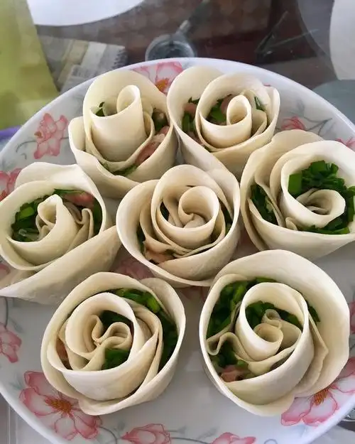 小瑾阳妈做的玫瑰花饺子