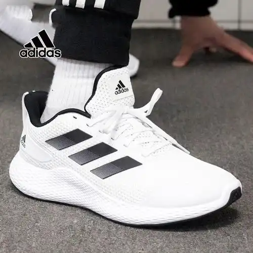 adidas阿迪达斯鞋子男春季新款轻便透气减震运动鞋白色跑步鞋gz5