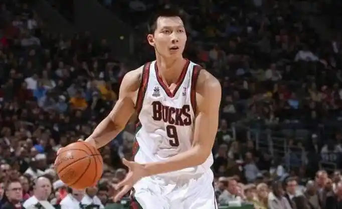 原创为什么之前nba选秀雄鹿选中易建联一年后就不要了