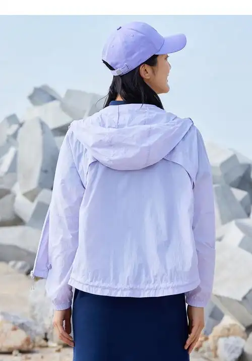 探路者防晒服女22春夏新款轻薄防晒衫连帽皮肤衣户外防紫外线upf40