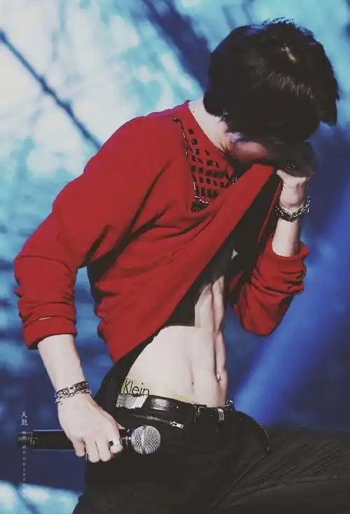 内娱男明星腹肌##王一博