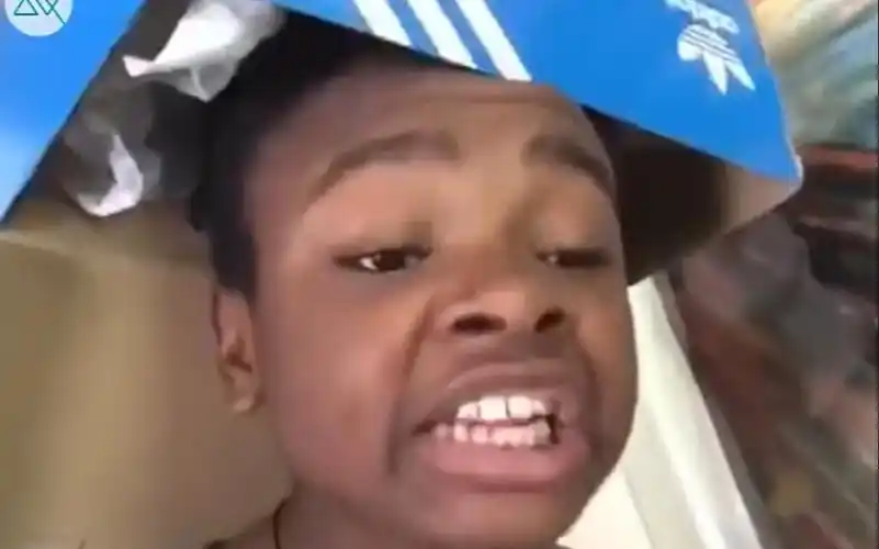 鼻孔径惊人的黑人兄弟沙雕合集鼻毛都给我笑褪色了哈哈哈jay的vine第3