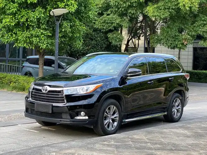 新到16年上牌汉兰达