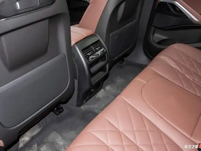 东莞宝马x6团购价格80万起欢迎前来试驾