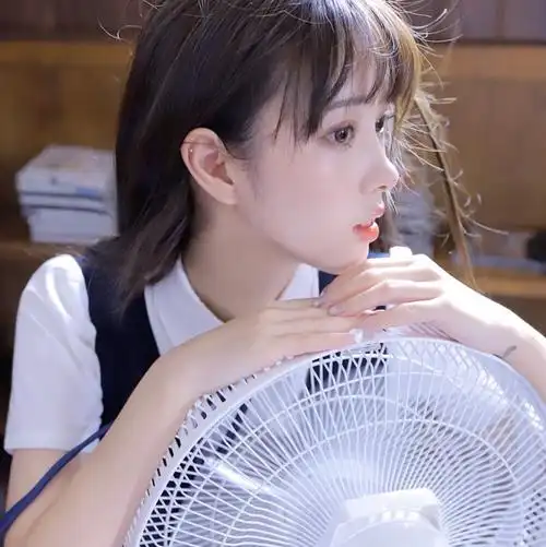 小清新女生头像