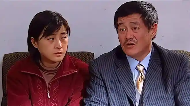 马大帅:小唐死皮赖脸缠玉芬,马大帅果断报警,警察都拿他没招