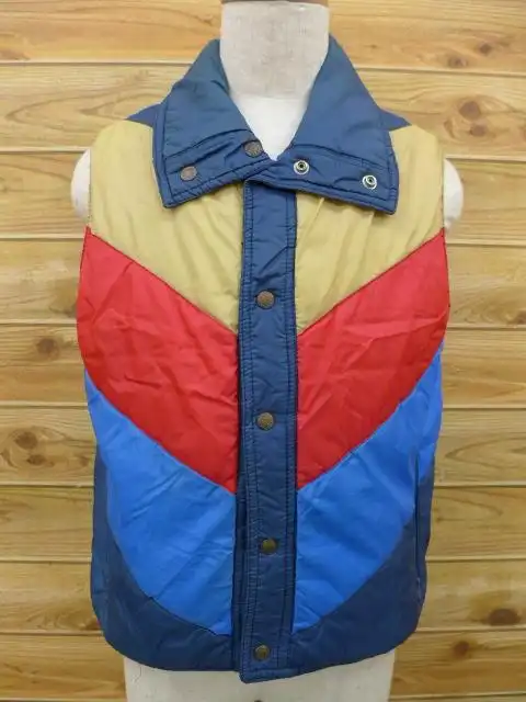 旧的衣服最好的男装服装用海军蓝色 s 大小老式便服.