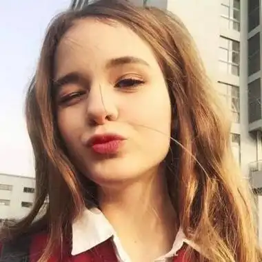 qq女生头像欧美范清新阳光高清图片