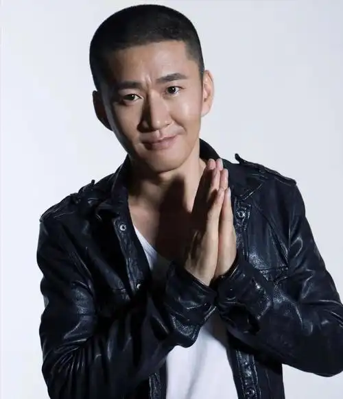 40岁"草根演员"三年片酬未结,卑微讨薪遭无视,至今还未成家