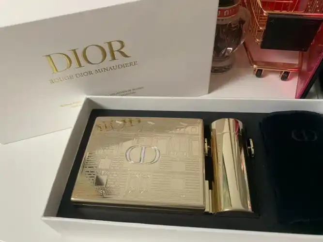 迪奥圣诞口红套盒