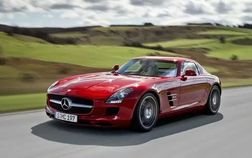 奔驰slsamg经典殴翼跑车限量版多少钱