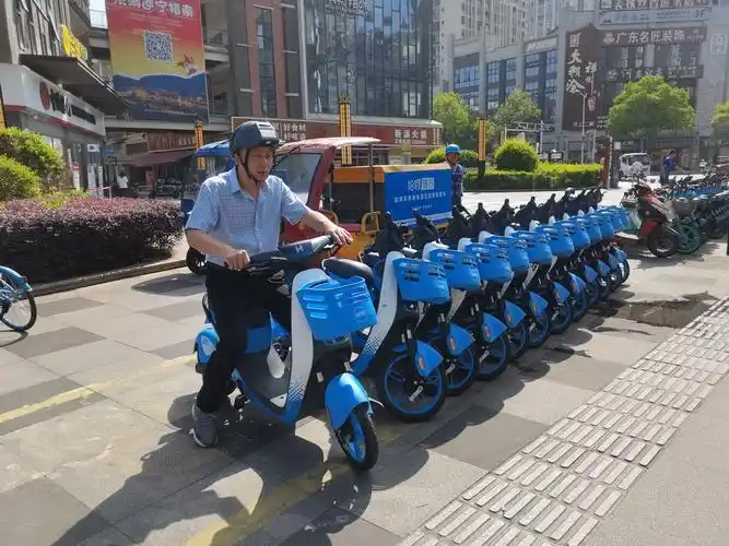 遂宁1000辆"哈啰出行"新型共享电单车亮相街头 - 行讯宝