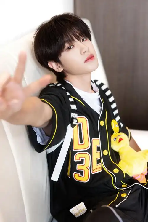 黄明昊极限挑战##极限挑战