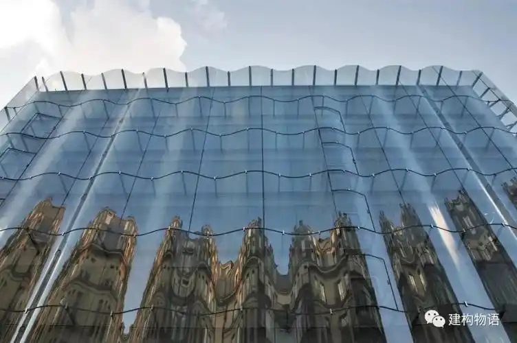 曲面玻璃幕墙及曲面玻璃