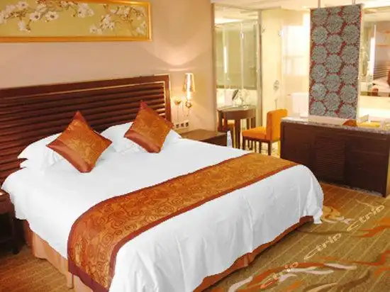 宁康西路96号(乐清金鼎大酒店)