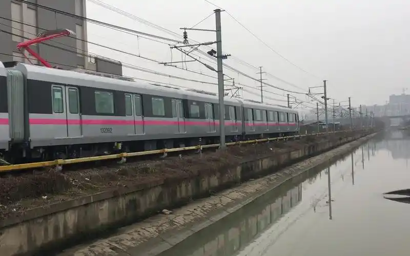 【上海地铁】13号线奶粉二世高速试车