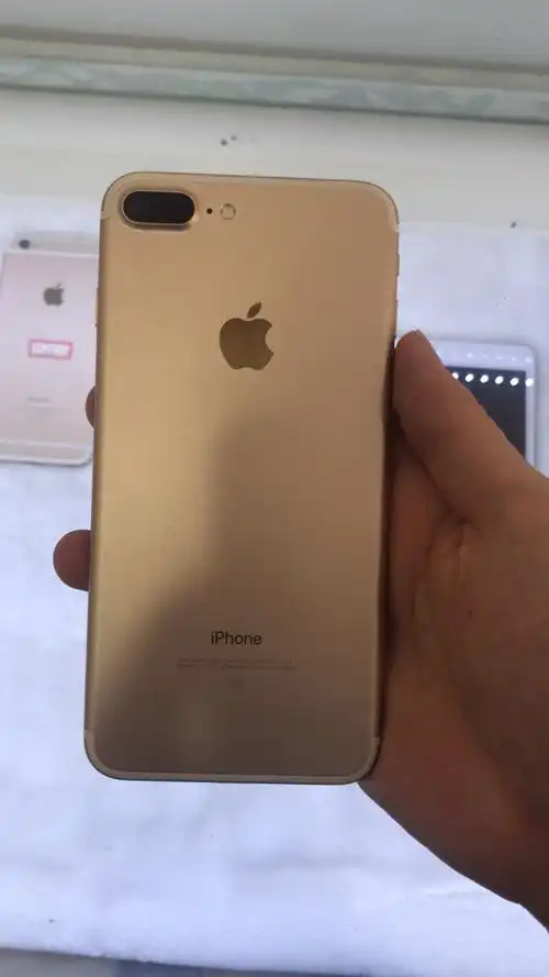 出iphone7p 128g行货金色
