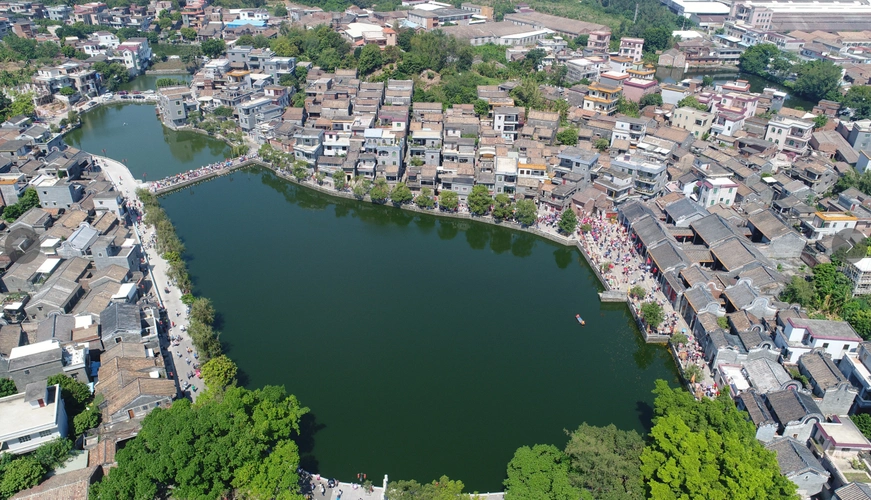 西樵镇松塘村航拍图.珠江时报记者/章佳琳摄