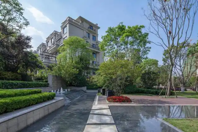 成都主城别墅正在逐渐消失?