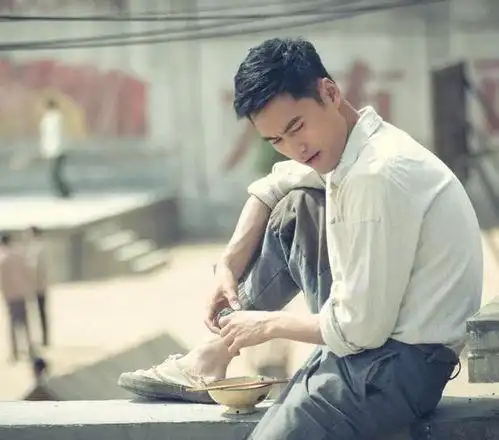 《平凡的世界》