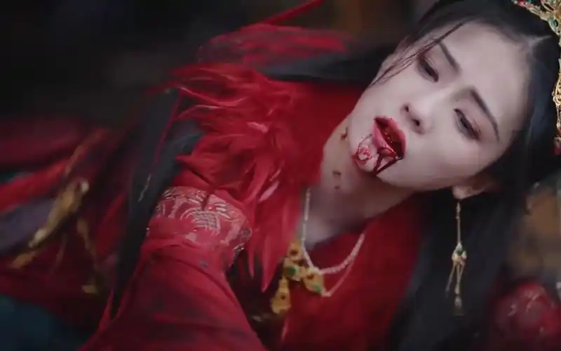 直到被刺穿心脏,他还说着"可我还是爱你" 长月烬明 30