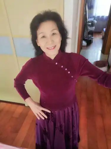 今天给90岁妈妈自拍照,岁月静好2020