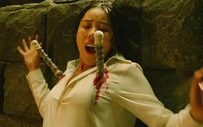 丧心病狂的731部队对犯了错的女特务这惩罚比死还痛苦