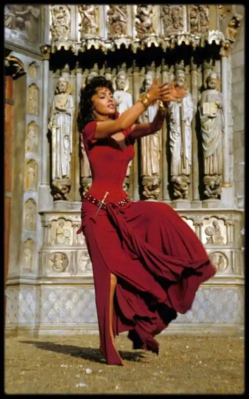 巴黎圣母院 剧照