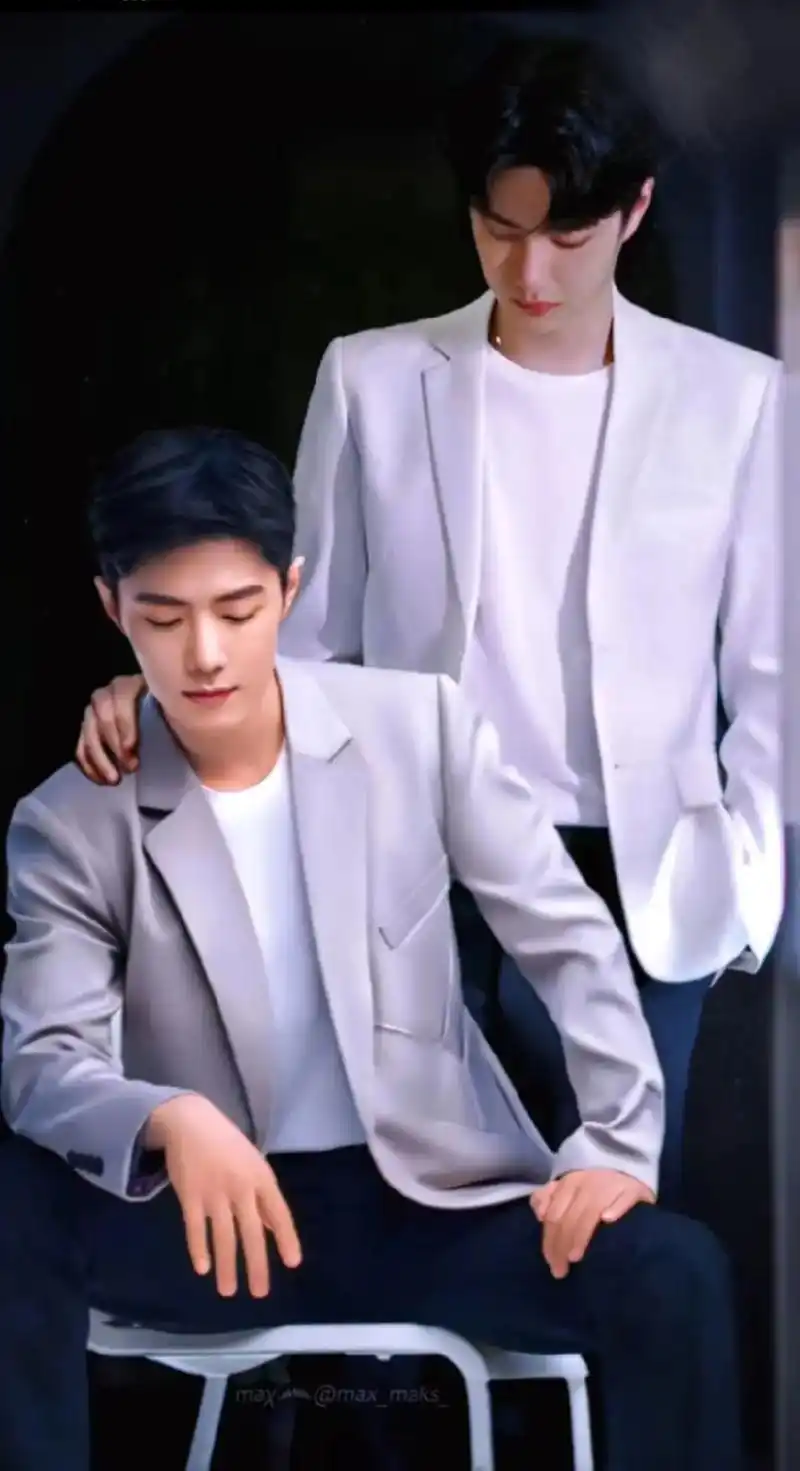 帅炸了 肖战王一博  - 抖音