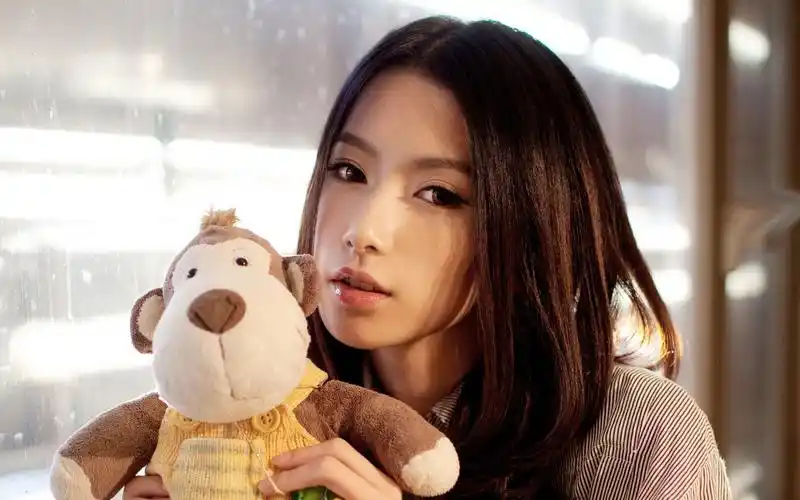 王秋紫淇淇可爱壁纸